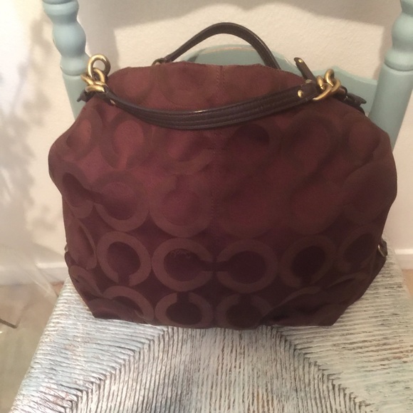 Coach - Picture 2 of 8